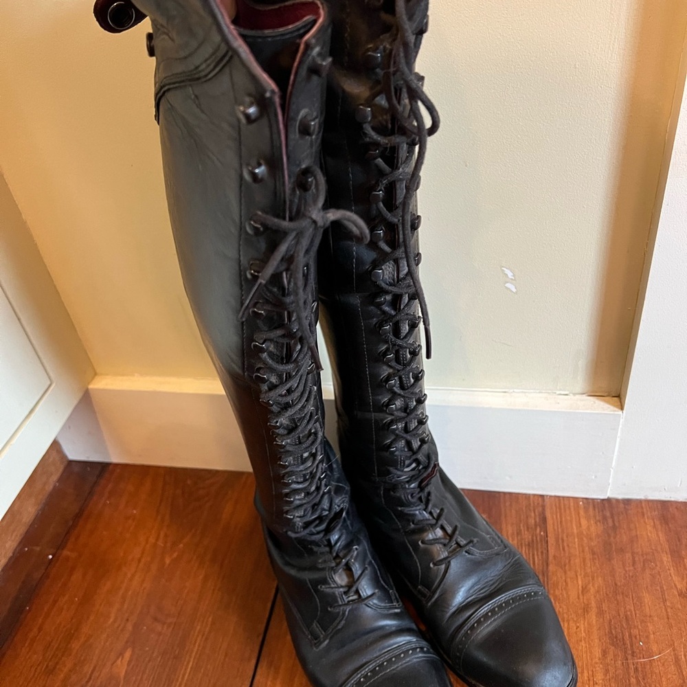 ARIAT Women's Capriole Mahogany Tall Leather Lace Up Boot